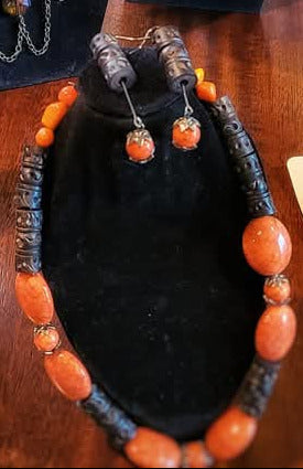 Samhain Chic